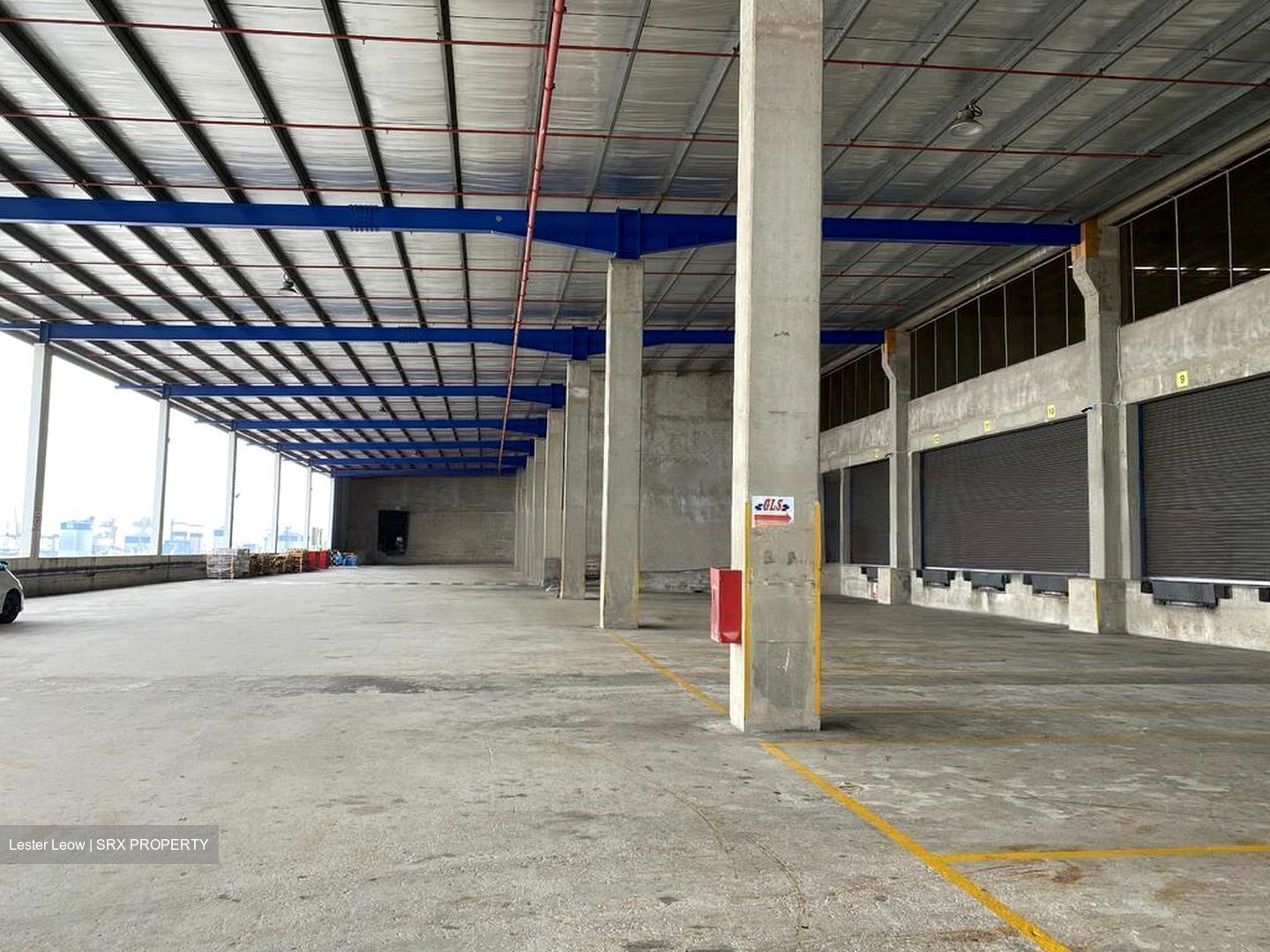 Penjuru Place (D22), Warehouse #455450071